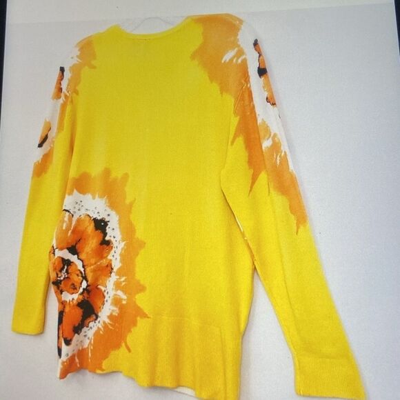 Nue Options Sunshine Yellow Floral Women’s Sweater Size L - Picture 2 of 9